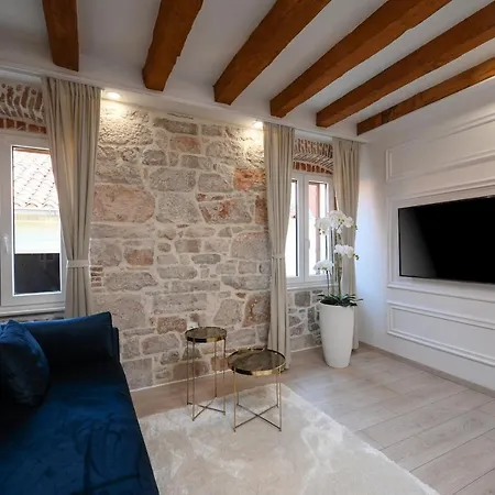 Apartment Royal Primera